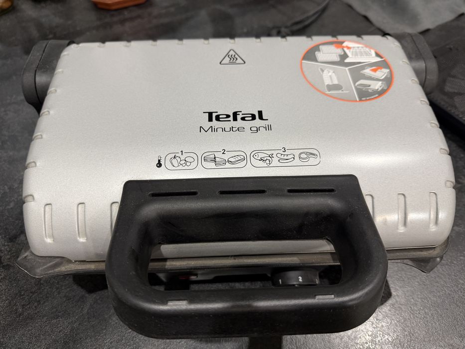 Гриль Tefal майже новий