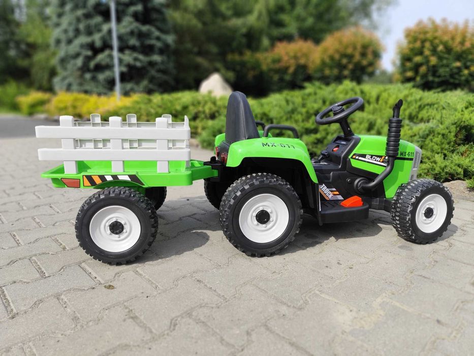 Traktor na Akumulator z Przyczepką - 2 Silniki - Pilot - NOWE