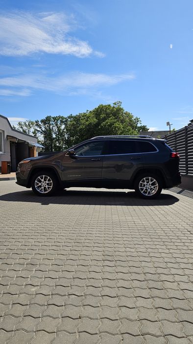 Jeep Cherokee 3.2 4x4