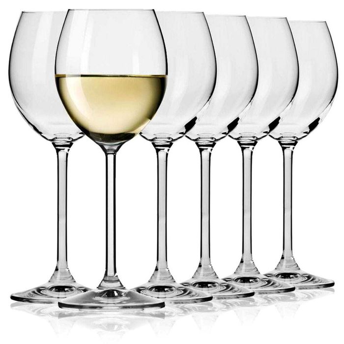 Stylowe kieliszki Do wina marki Krosno.