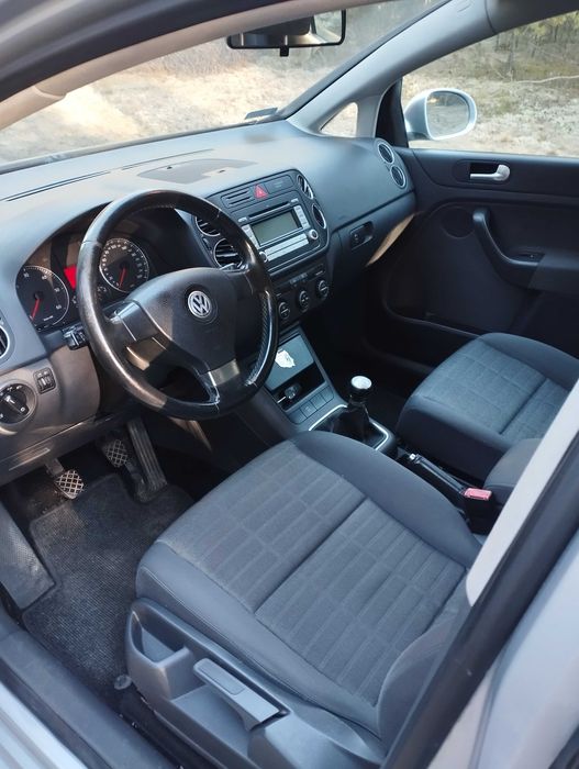 VW Golf 5 plus..rok 2008 ..1.9 TDI ..ładny stan ...zobacz !