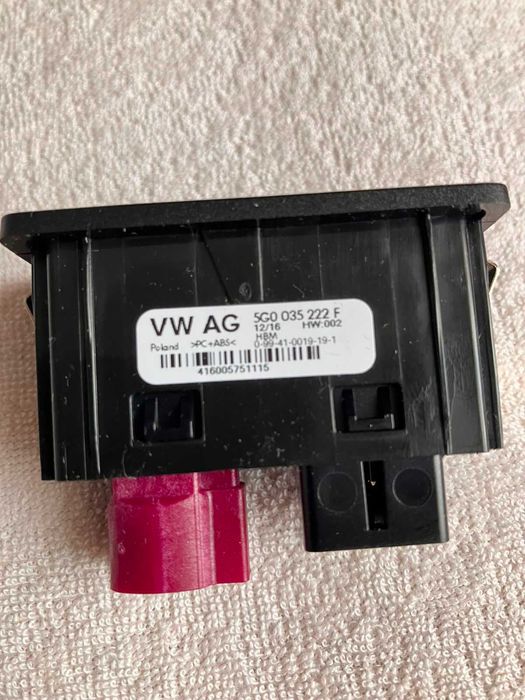 Gniazdo USB aux VW Golf Passat Transporter Sharan Seat Leon Ibiza
