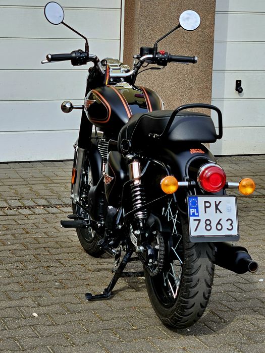 Royal Enfield Bullet 350 classic