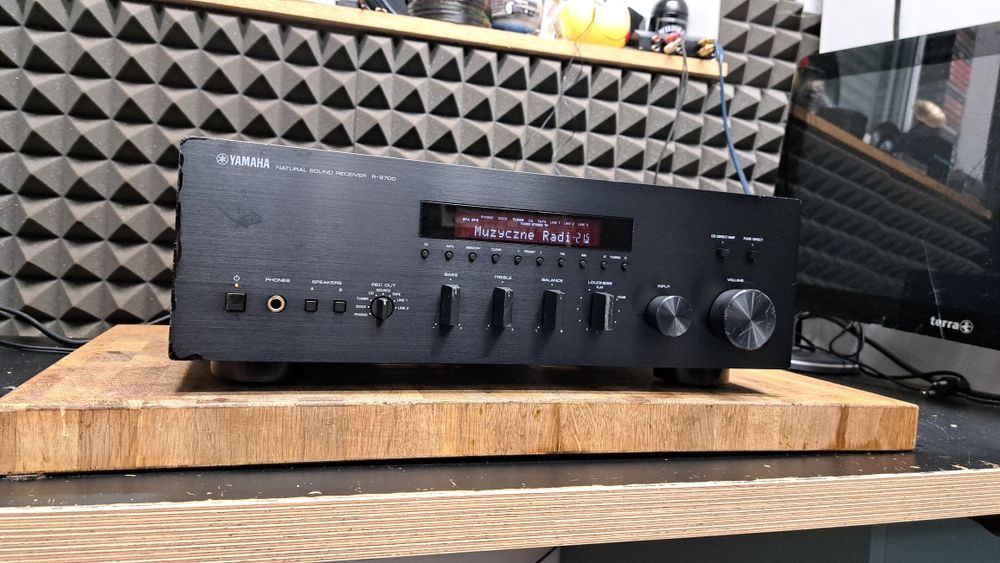 Amplituner Yamaha R-S700