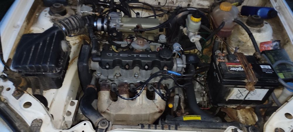 Део Ланос 1,6.    2006 року