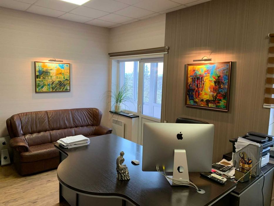 Продам комерційне приміщення