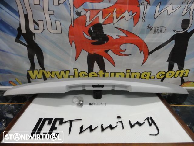 Aileron / lip / spoiler traseiro para Renault Megane Carrinha 02-08 vidro fixo
