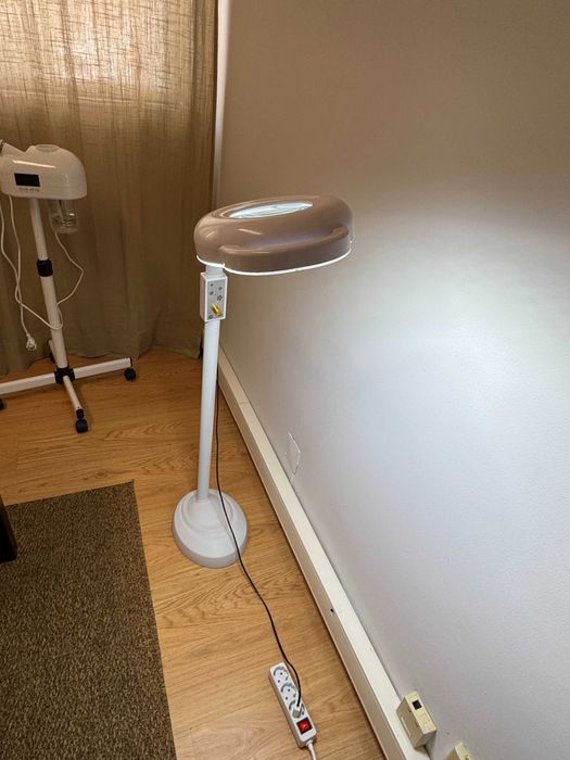 Lupa de estética 22W com ajuste