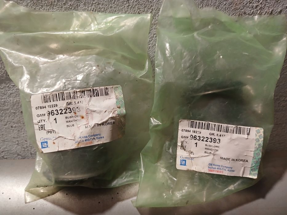 Продам сайлентблоки задней балки ланос