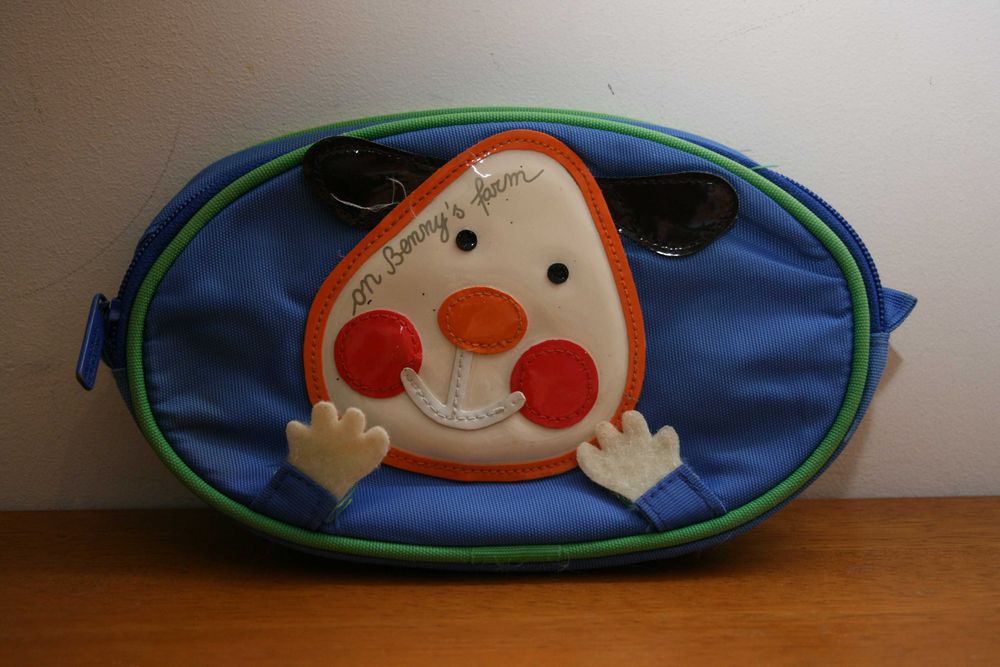 Estojo United Colors of Benetton