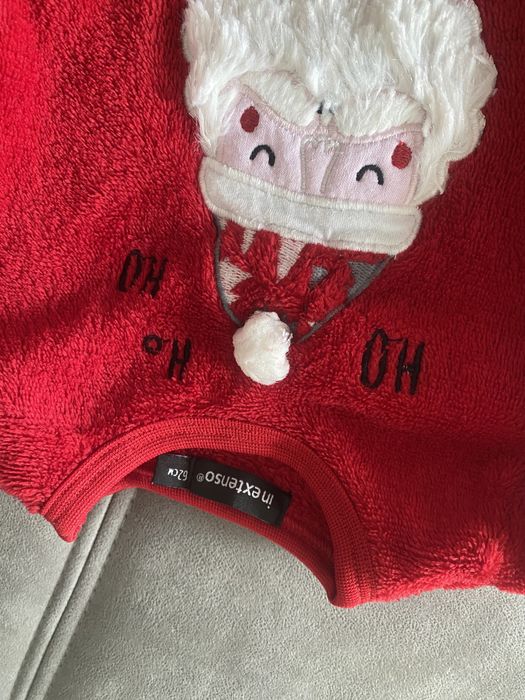 Sweterek swiateczny r62