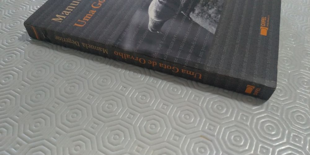 Uma Gota de Orvalho Manuela Degerine