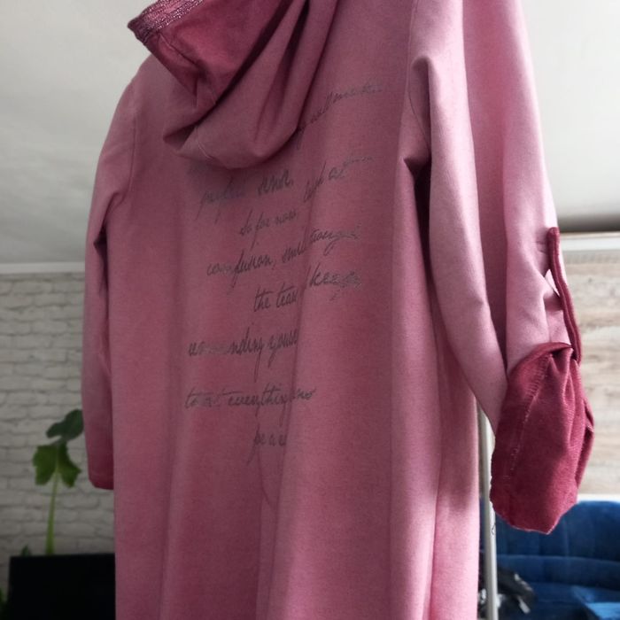 Продам кардиган, гарний стан , розмір M