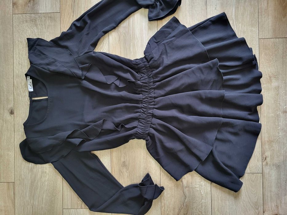 Prześliczna sukienka czarna LaLu r. M (r. 38-2) stan  nowa