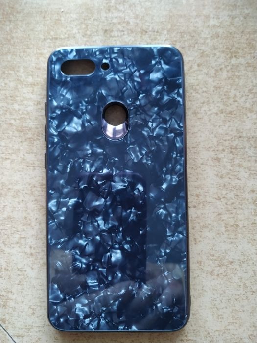 Продам чехол для телефона