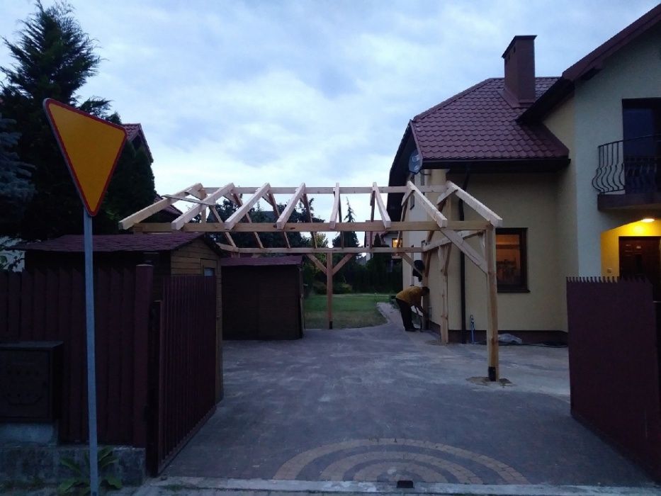 WIATA garażowa o wymiarze 10 x 5