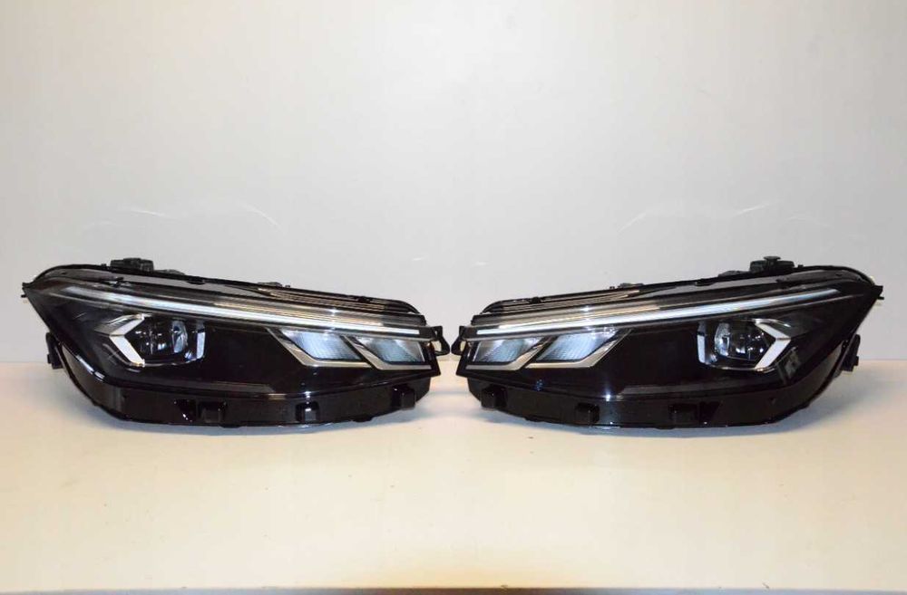 Фари передні Volkswagen Passat B9 Фара права або ліва EU USA разборка