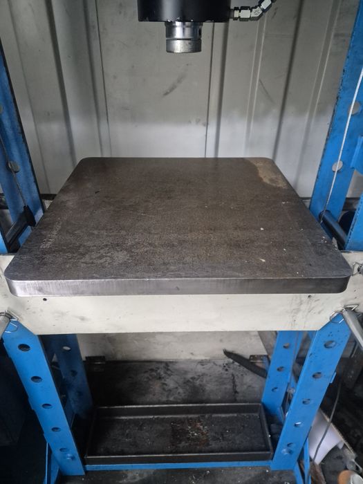 Prasa 50t solidna mocne łoże