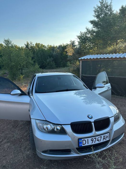 BMW 318I 2006 VIN WBAVA51000KV28511 фото оголошення 3 з 12