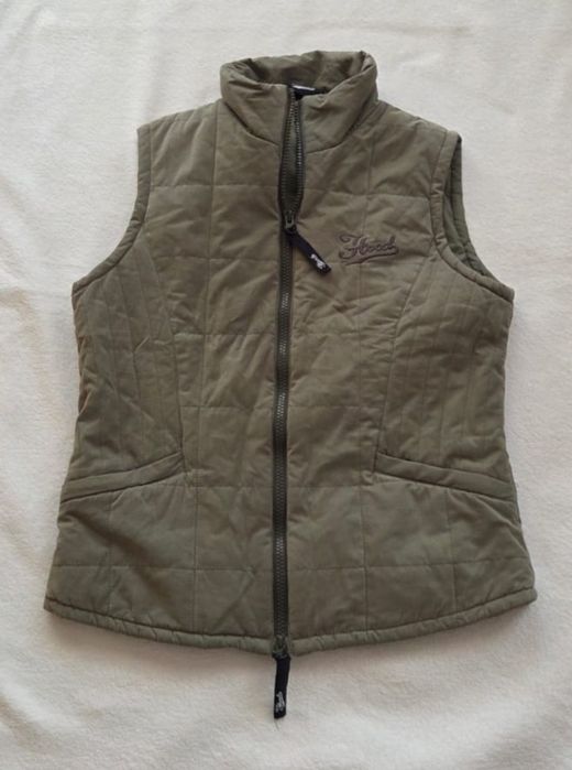 Kamizelka pikowana w kolorze oliwki