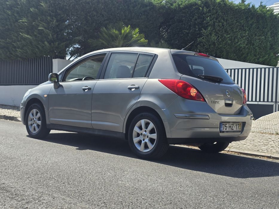 Nissan Tiida  1.5 DCi