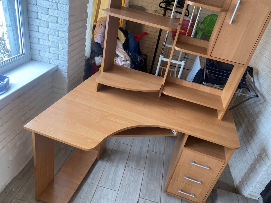 Компьютерный стол Б/у