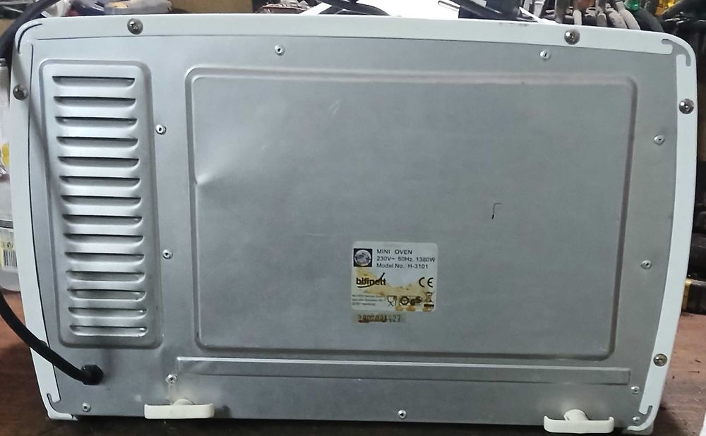 Forno elétrico para pequeno cozinhados.