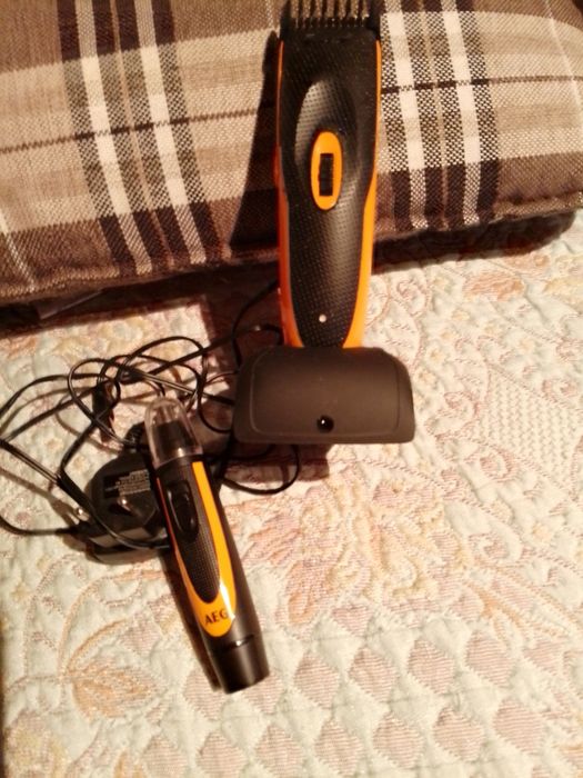 Машинка для підстригання волосся