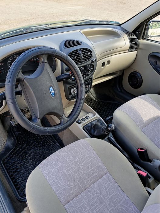LADA Kalina Универсал 2008 • 16V •
