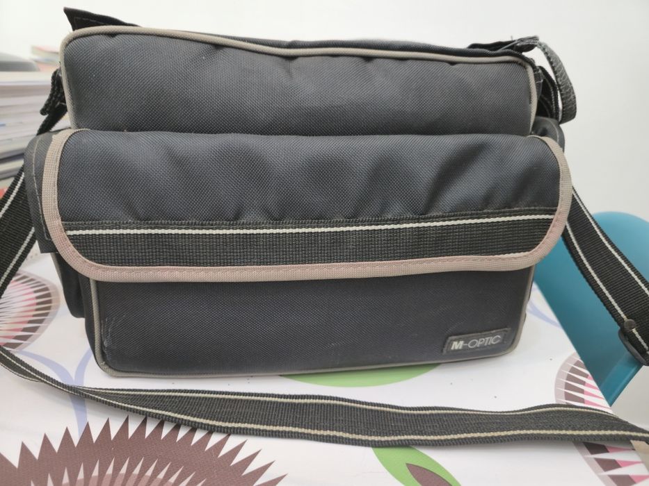 Mochilas diversas e.mala maternidade