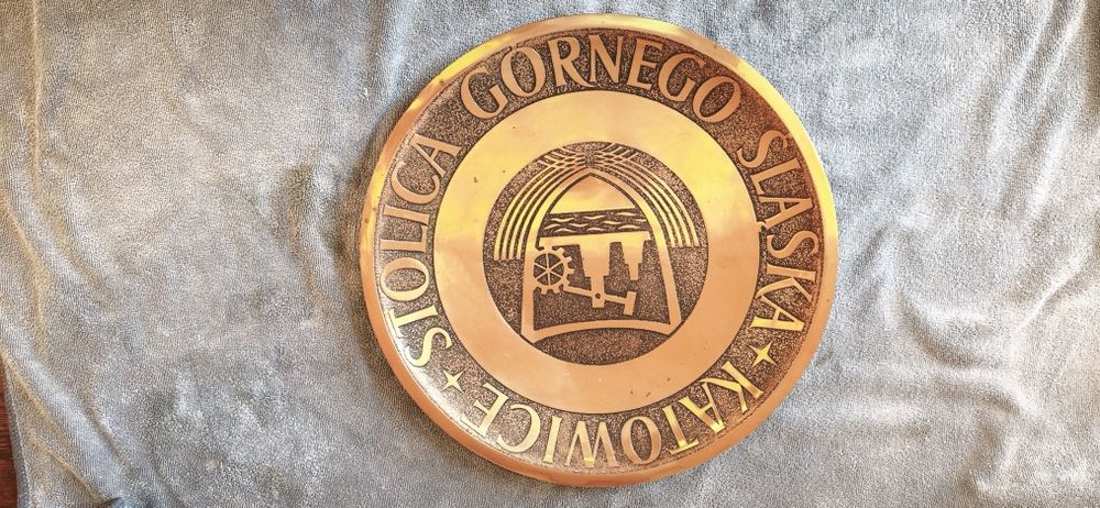Talerz okolicznościowy Katowice Stolica Górnego Śląska miedź PRL