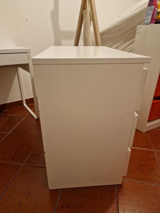 Comoda ikea branca