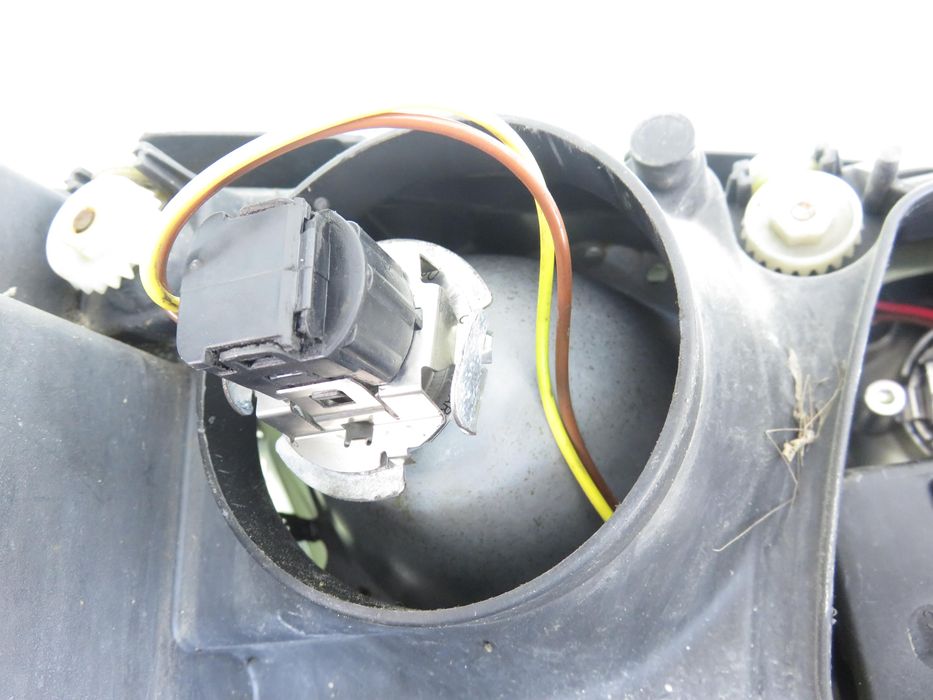 Lampa Lewa Przednia Vw Passat B5 Fl Sedan (3b3)