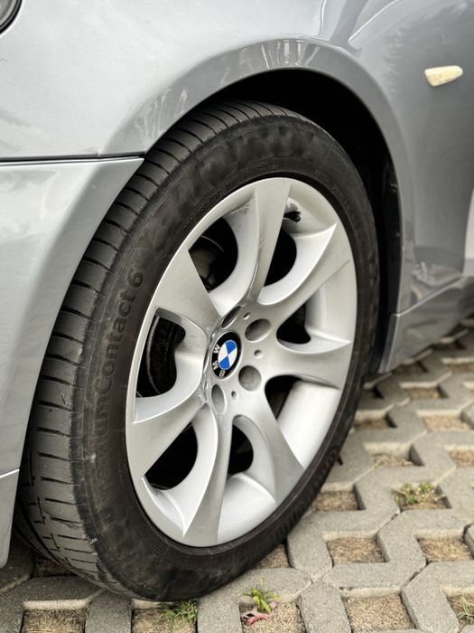BMW e60 2.0 2004 рік