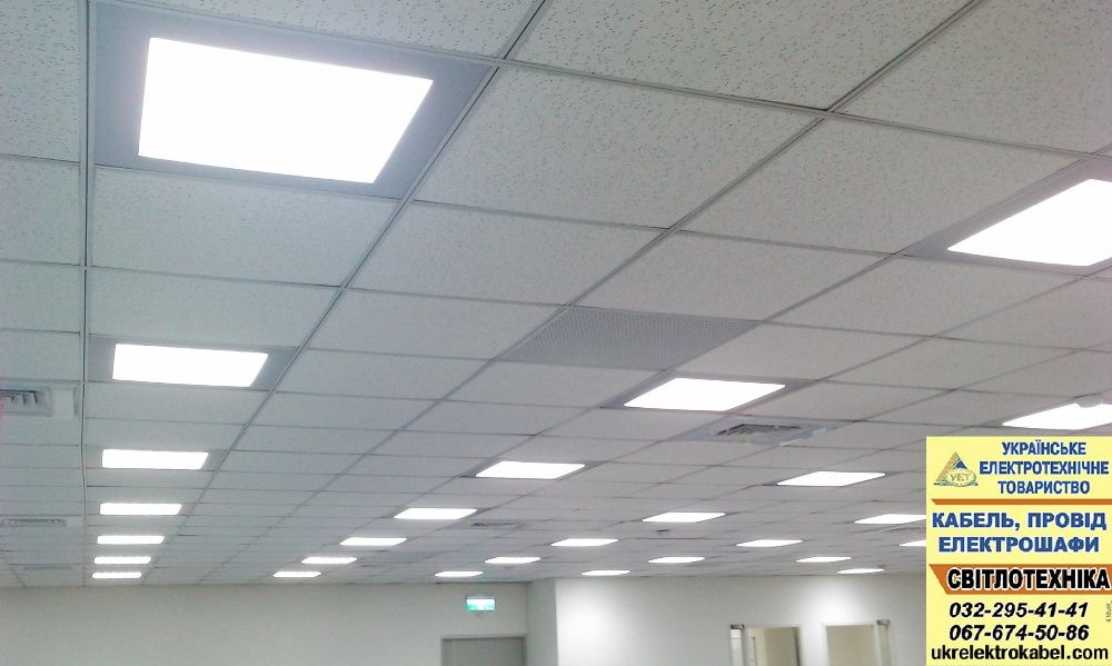 Світильник корпус панель LED світлодіод растровий призматик опал офіс