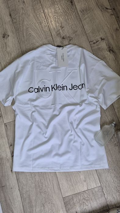 Футболка преміями якості Kelvin Klein