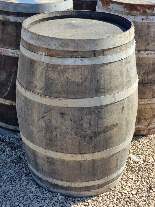 Beczka dębowa drewniana po winie dębowa szczelna beczka 225 litrów