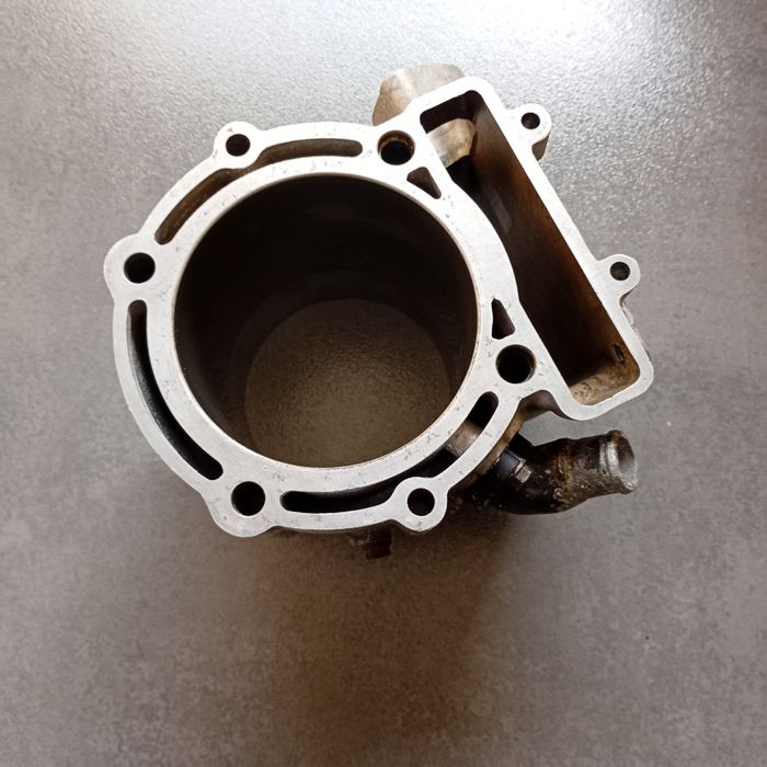 Cylinder Husqvarna te 610 rok 2002