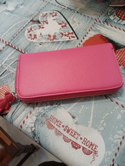 Carteira rosa de senhora