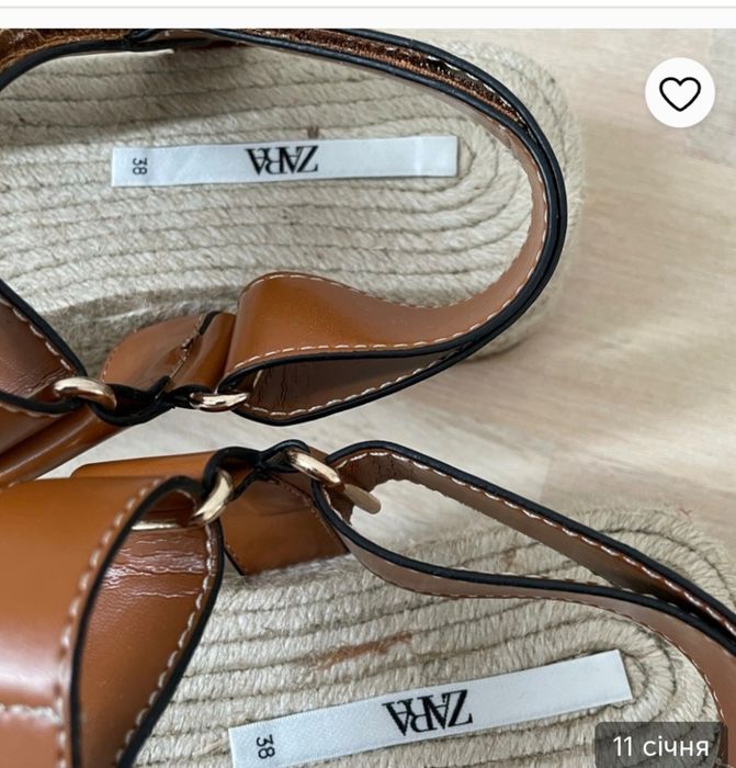 Стильні  сандалі-еспадрильї Zara