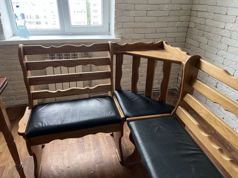 Кухоний куток з натурального дерева