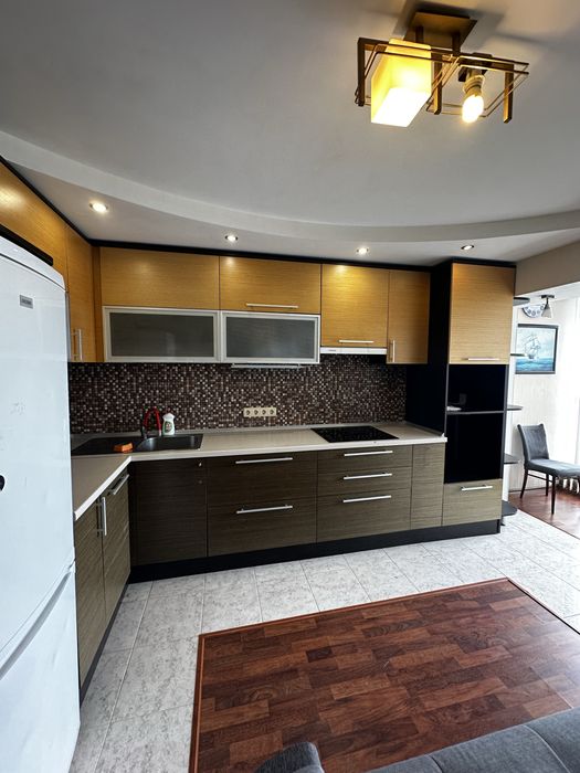 Продажа 1 комнатной квартиры 60 кв м