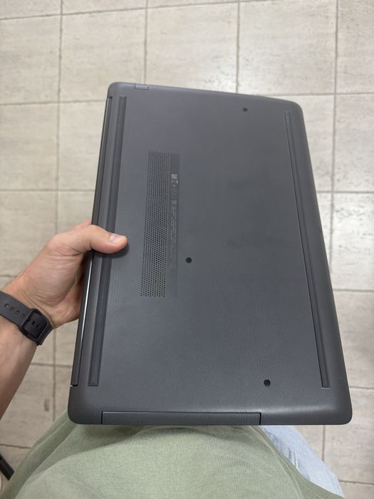 HP 250 G7 PC, i5 – Gray64309859914754124