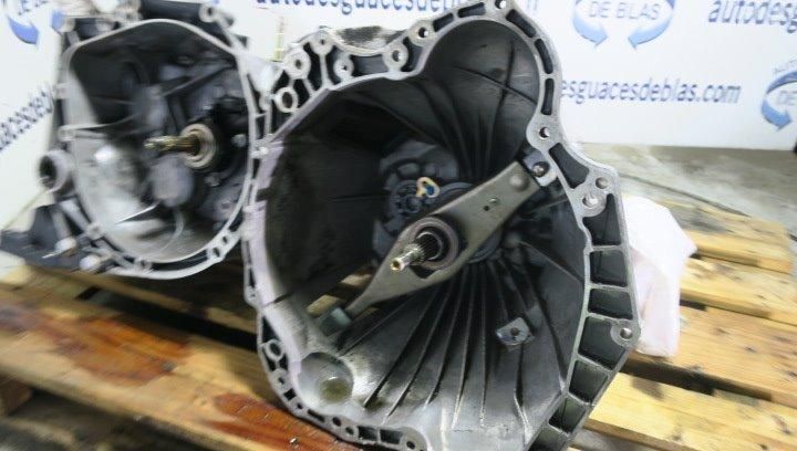 CAIXA DE VELOCIDADES FORD TRANSIT REF. 95VTBB