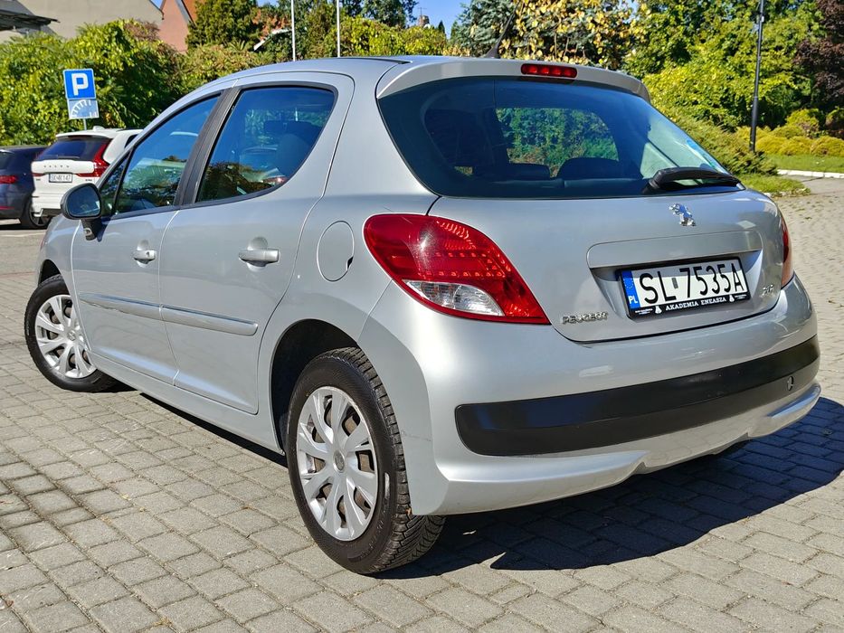 Peugeot 207
