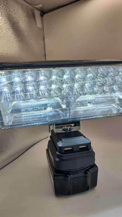 Lampa robocza LED do akumulatorów MAKITA 18V BL18 FVat 23%