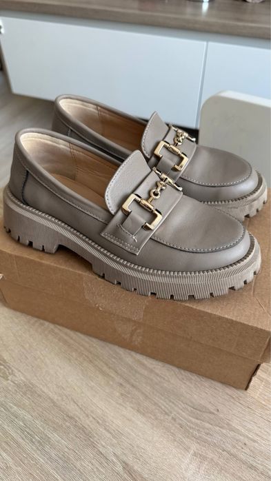 Мокасини 38 розмір