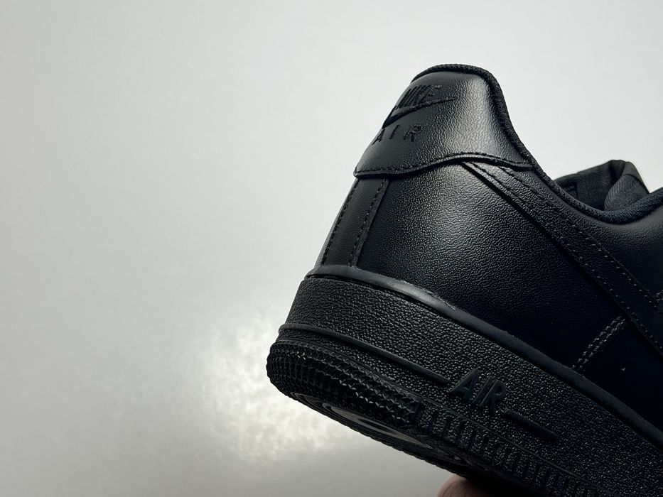 42-26.5см ОРИГІНАЛ 100% Кросівки NIKE AIR FORCE 1 07 Black CW2288-001