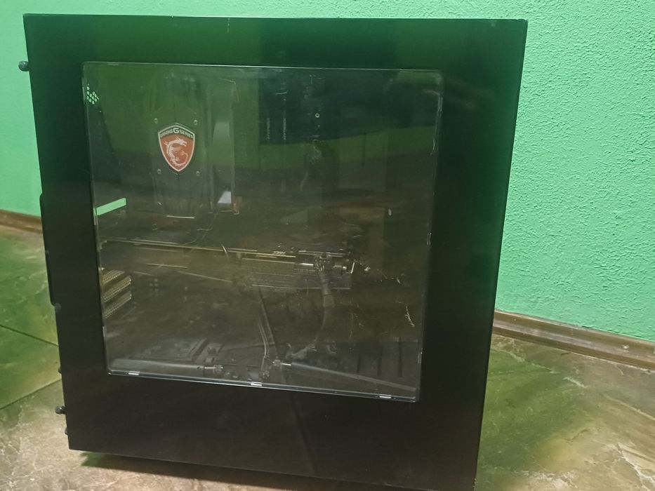 GameMax Tower / AMD Ryzen 7 2700X (8(16)ядер по 3.7-4.3GHz) / 16 GB DD