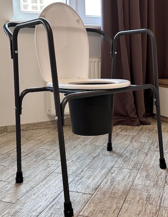 0023) Туалетний стілець-крісло регульованний